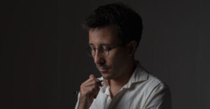 Maximiliano Buss Kopp, poeta ganador del segundo lugar del Premio Aguacero de Poesía Joven 2025.